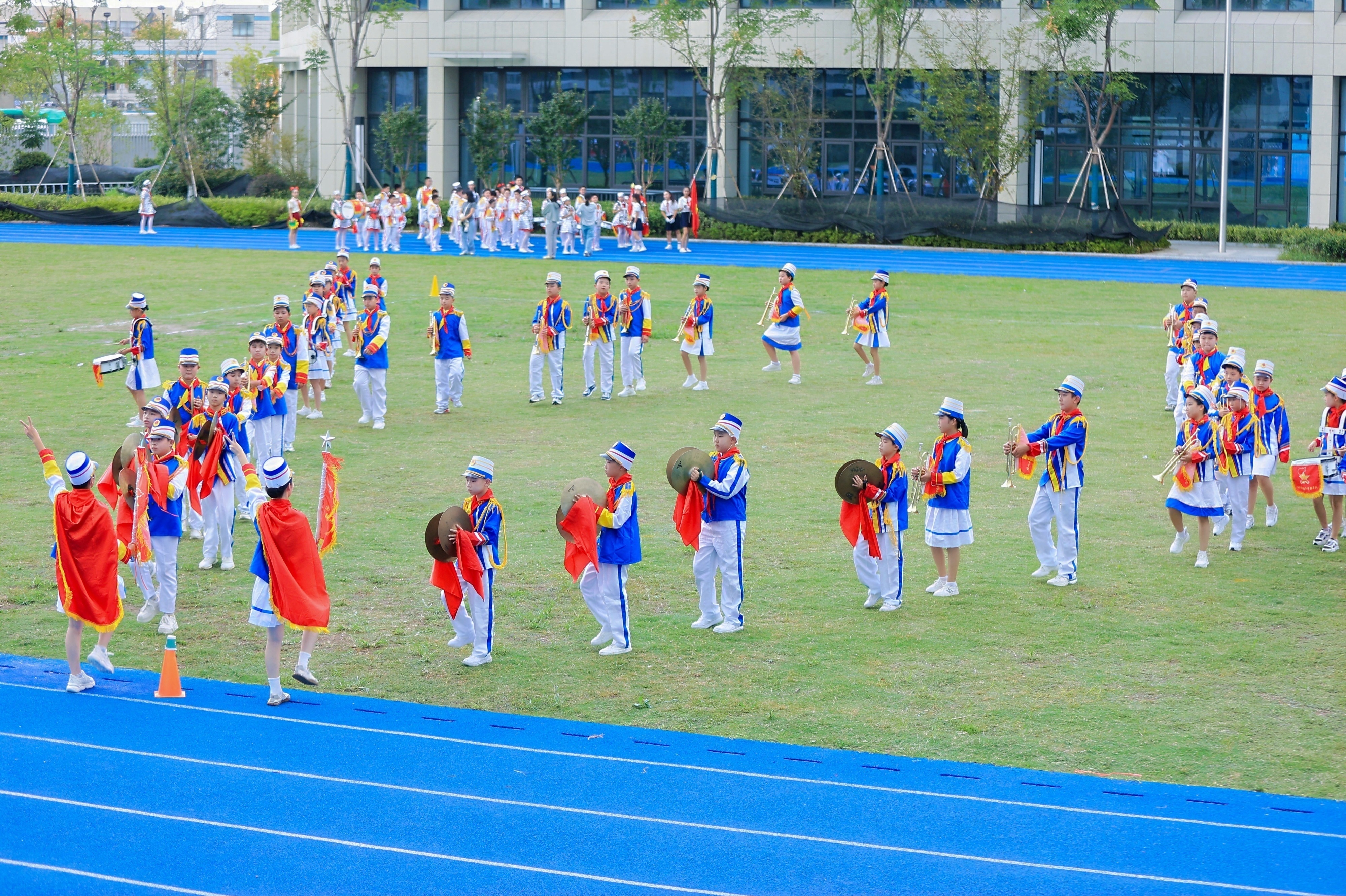 IF8A1676-opq3987204604