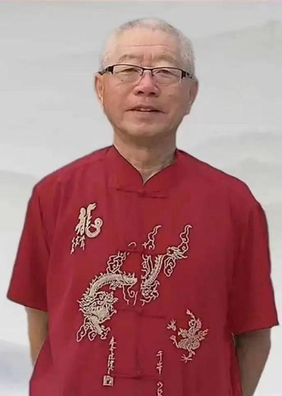 ;̳