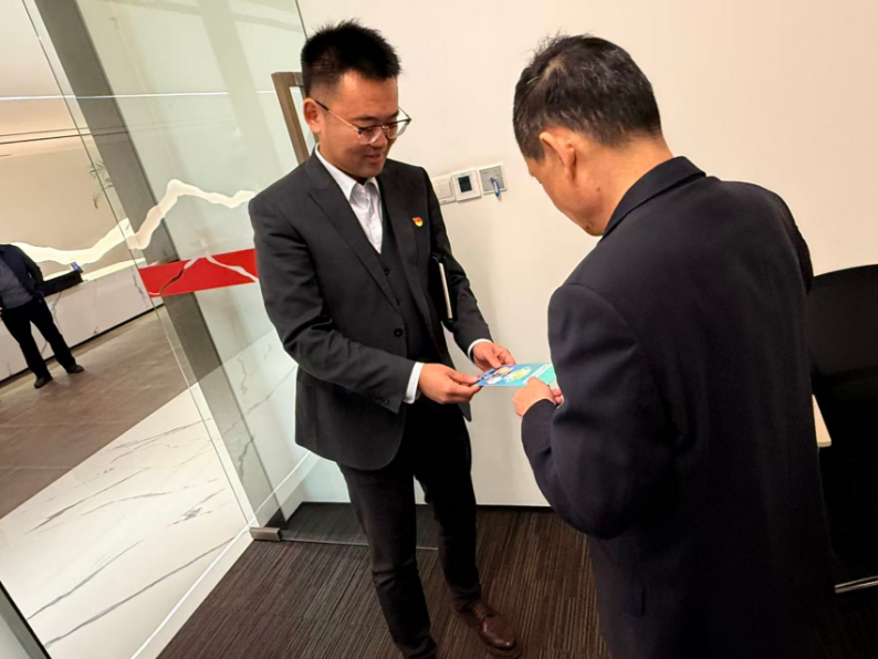 广发银行石家庄分行营业部走进九洲矿业集团 普及金融知识