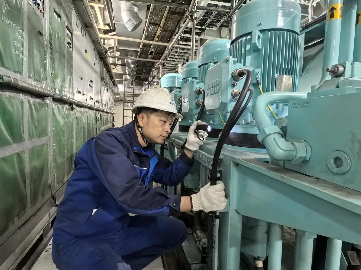 42f89f8b02528dfc0c4f0ce3355ee21e