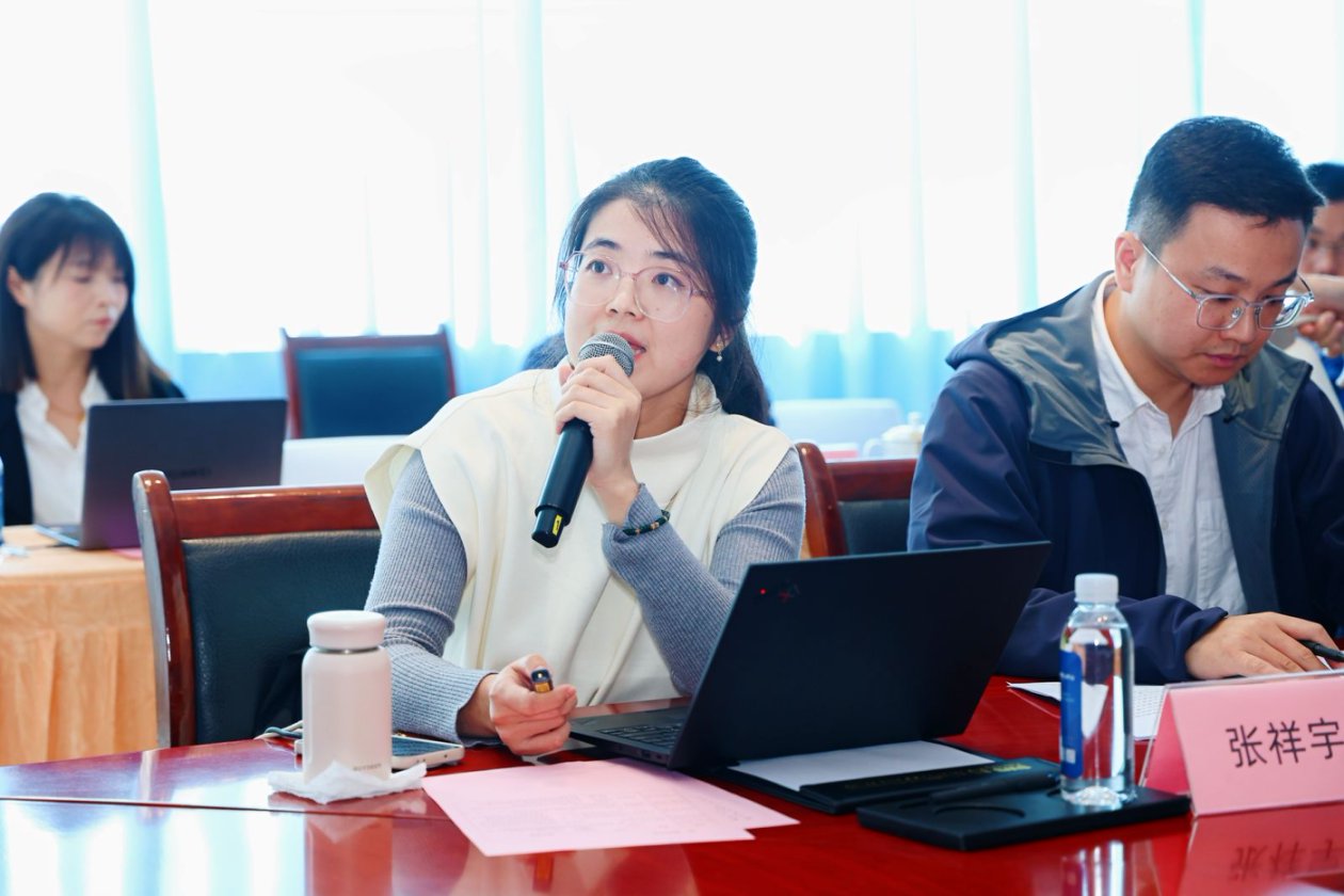 ddb193736uba46f08db7ef760526413c