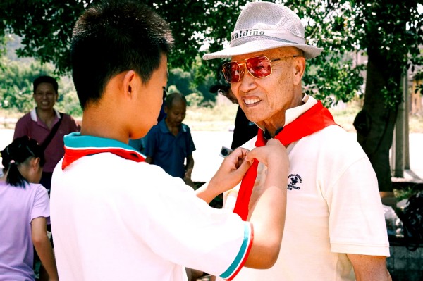 笔墨绘新春 丹心传文脉·书法家许芝基的新春文化践行