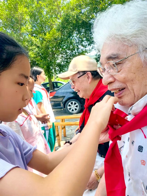 笔墨绘新春 丹心传文脉·书法家许芝基的新春文化践行