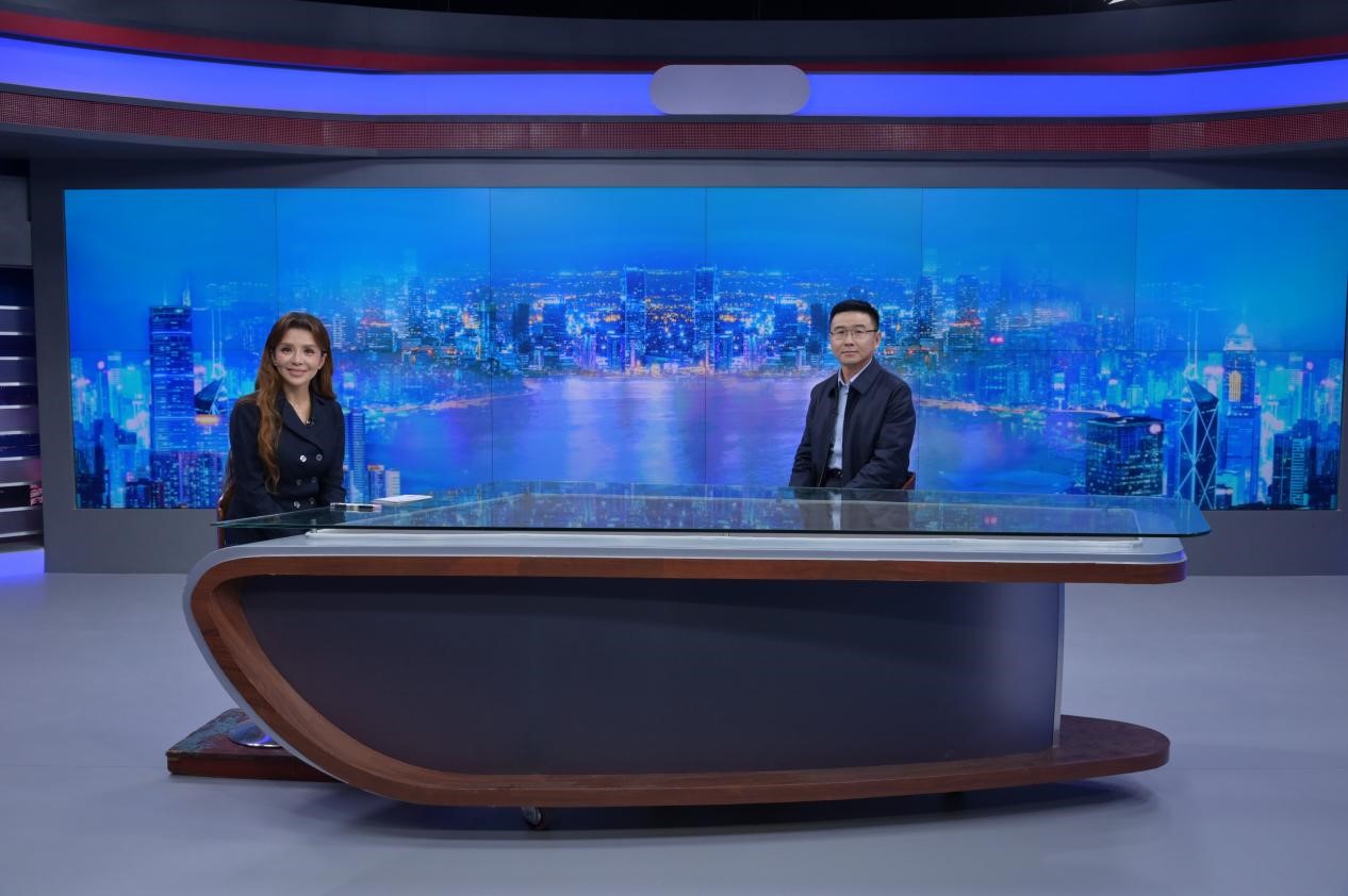 ���ڽ������������������� ɽ�ӻ���