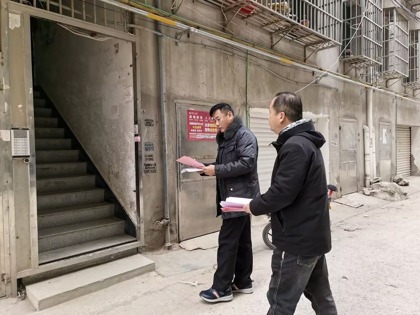 湖北武穴：敲门入户听民声 暖心服务解民忧