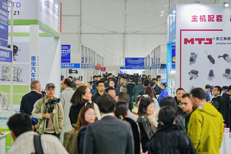 千亿级产业基地盛大“迎客”！第二届全联瑞安国际汽配展今日盛大开幕，汽摩配之都链接全球再启新程