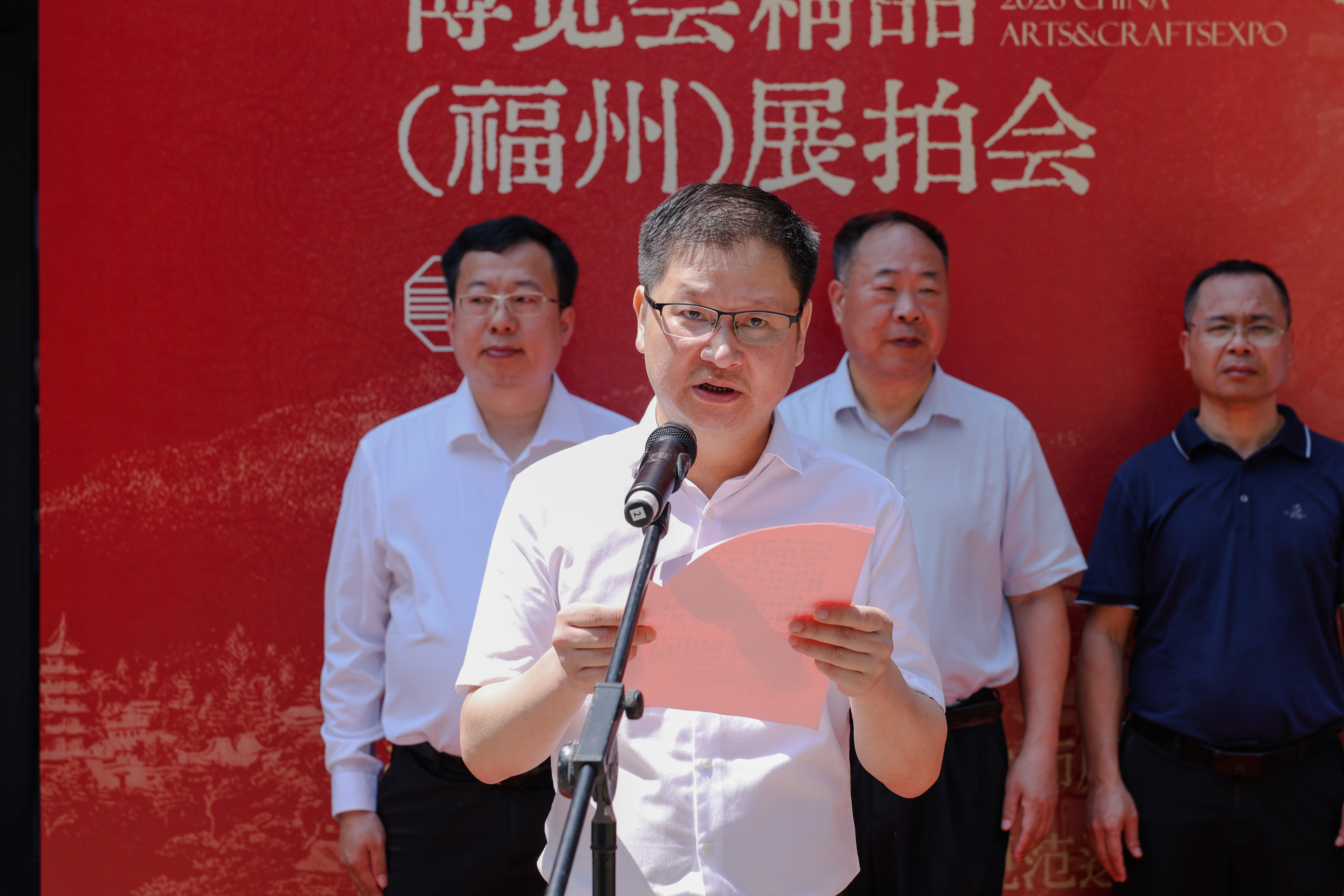 2026中国工艺美术博览会精品(福州)展拍会首场预展登陆福州雕刻工艺品总厂(图2)