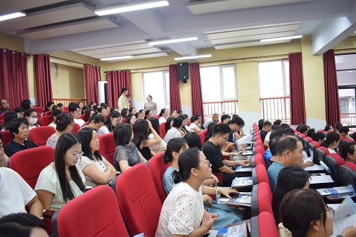 深耕师德初心 赋能专业成长