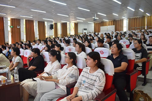 以智赋能开启教育之新程，立德树人坚守育人之初心