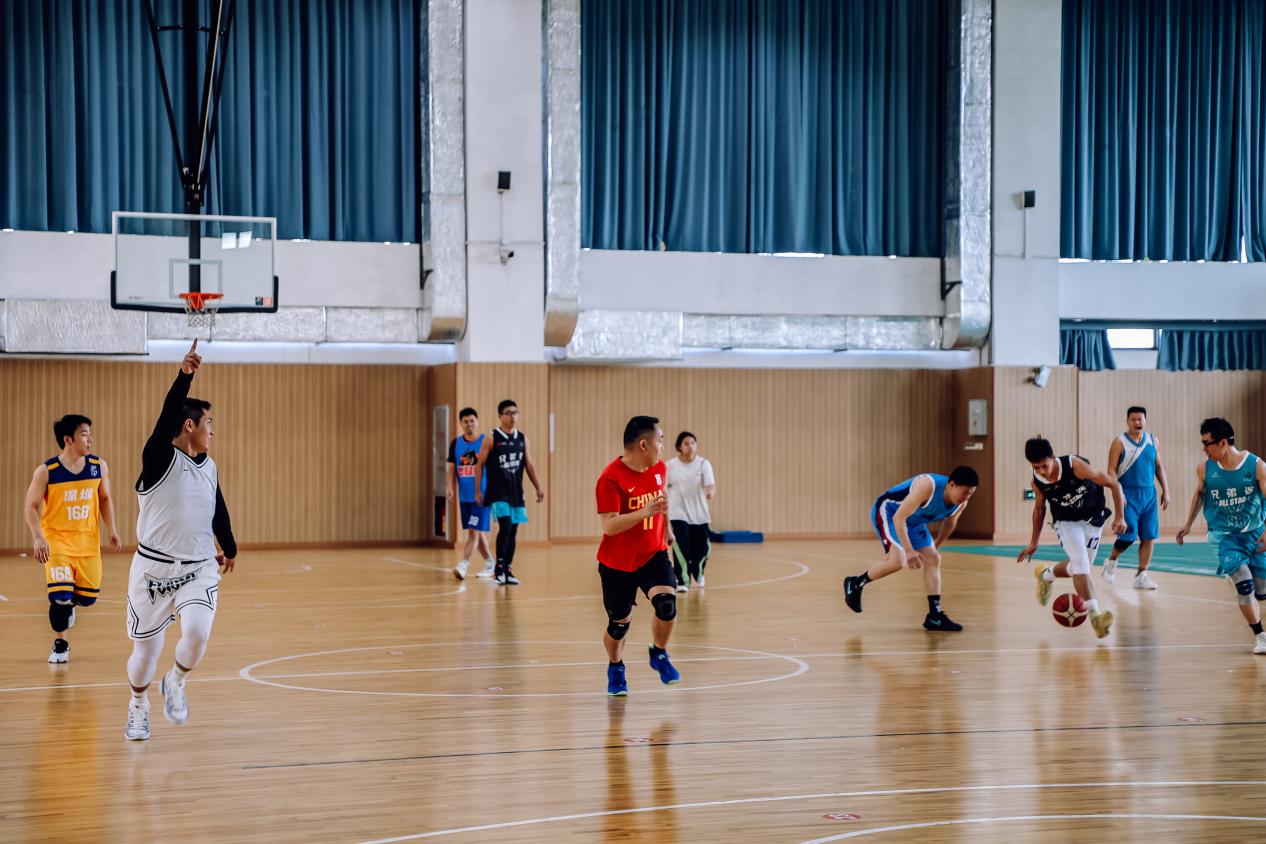 从球队到平台，兄弟连篮球队成立10周年之际启动队长联盟C100