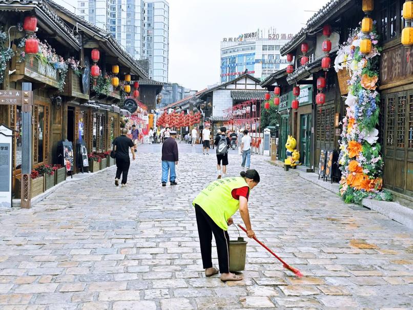 60c6a475d97003eabebb371f50a4b77