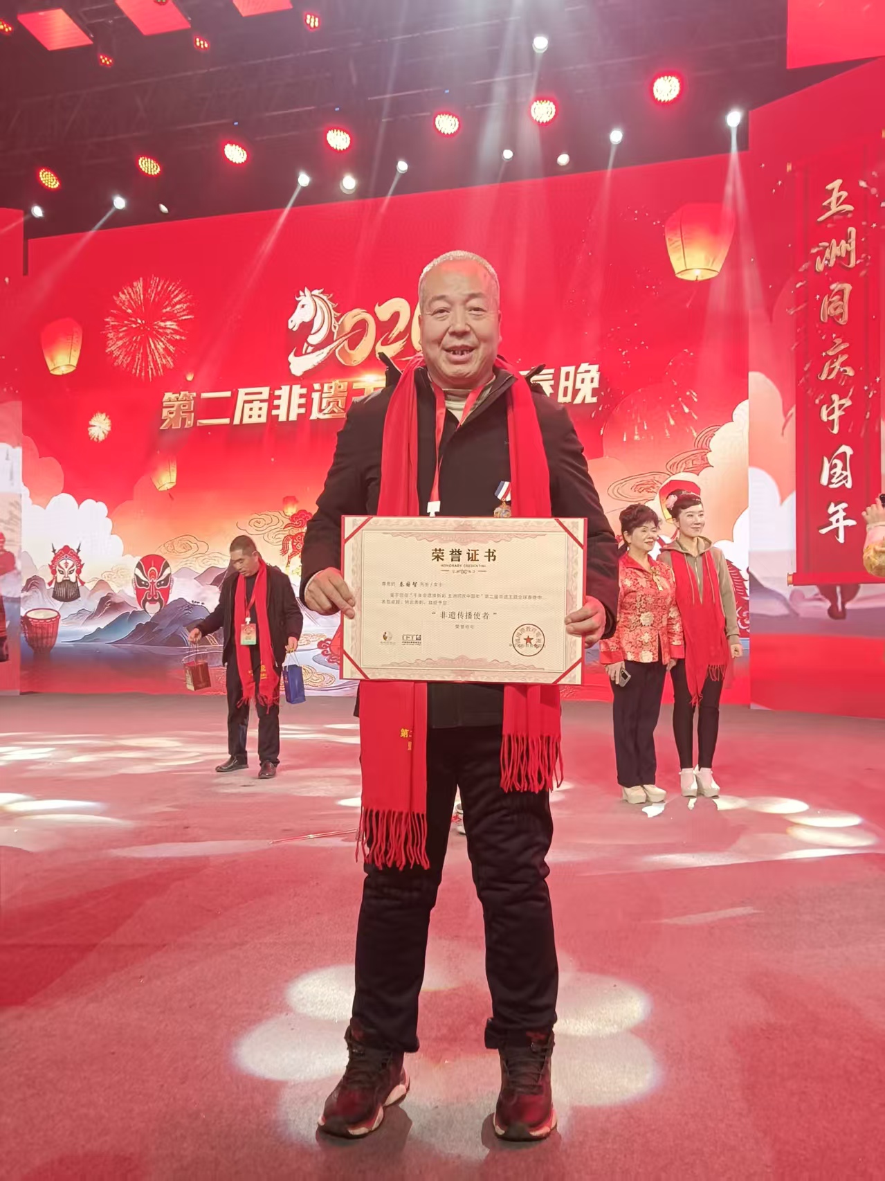 秦岭古窖:四代匠心守一盏“鑫泉香”