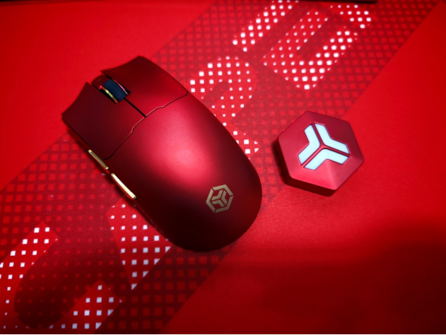 219元起的新卷王?前行者S9 V2双版本鼠标怎么选?