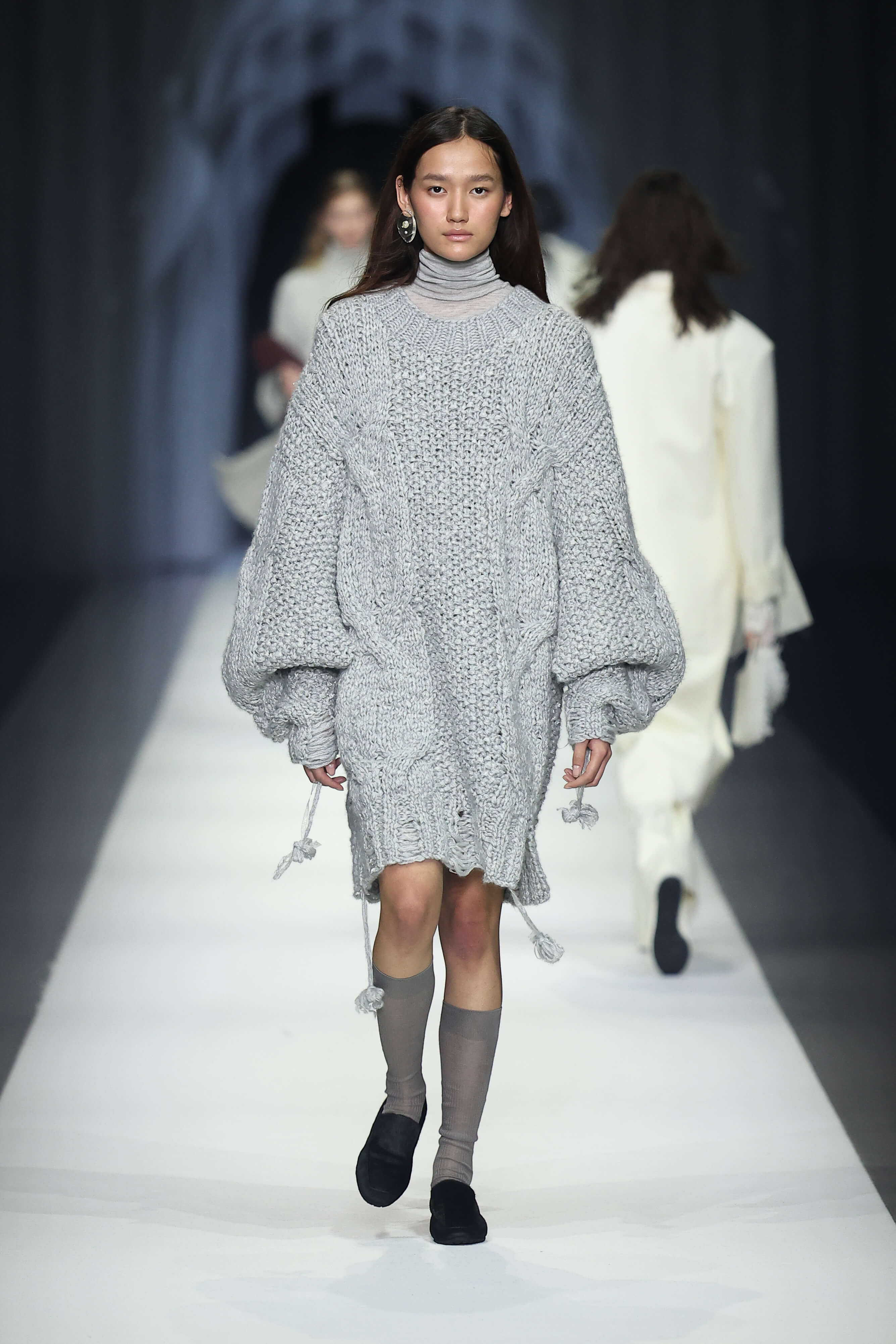 2026秋冬米兰时装秀 ANTEPRIMA与著名日本现代艺术家宫永爱子合作 艺术与精致美学交汇 捕捉时间的流逝与记忆