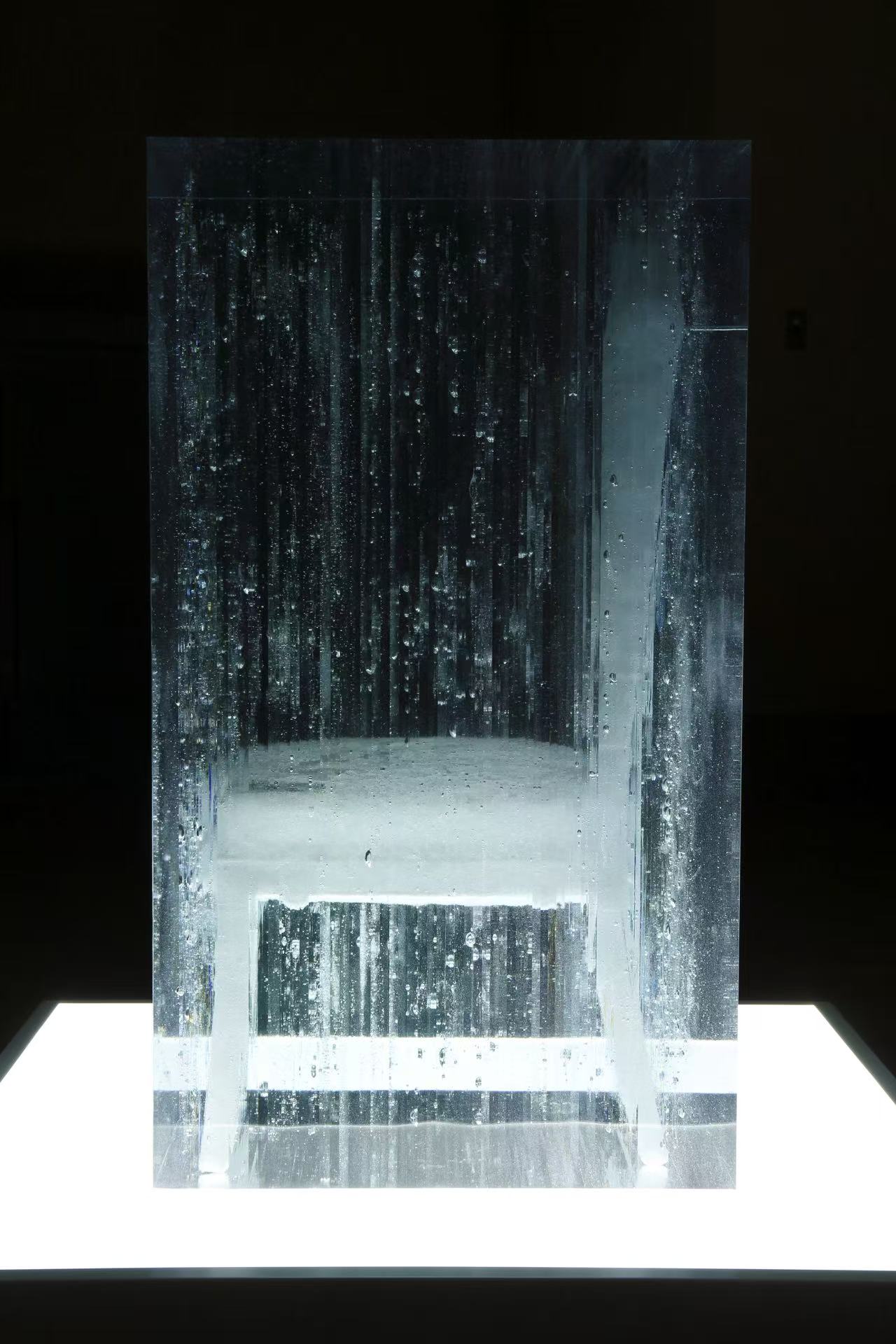 2026秋冬米兰时装秀 ANTEPRIMA与著名日本现代艺术家宫永爱子合作 艺术与精致美学交汇 捕捉时间的流逝与记忆 2026秋冬米兰时装秀 ANTEPRIMA与著名日本现代艺术家宫永爱子合作 艺术与精致美学交汇 捕捉时间的流逝与记忆