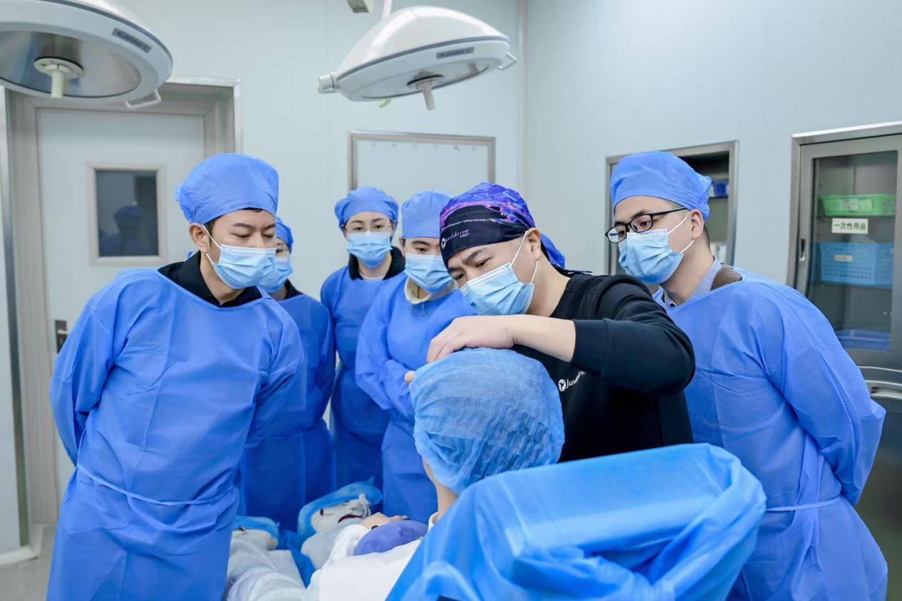 54496f7628e07c991f375afe4ea93c3b