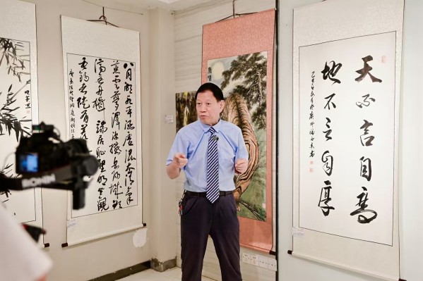 ���������������ա��ر��Ƽ��鷨��������