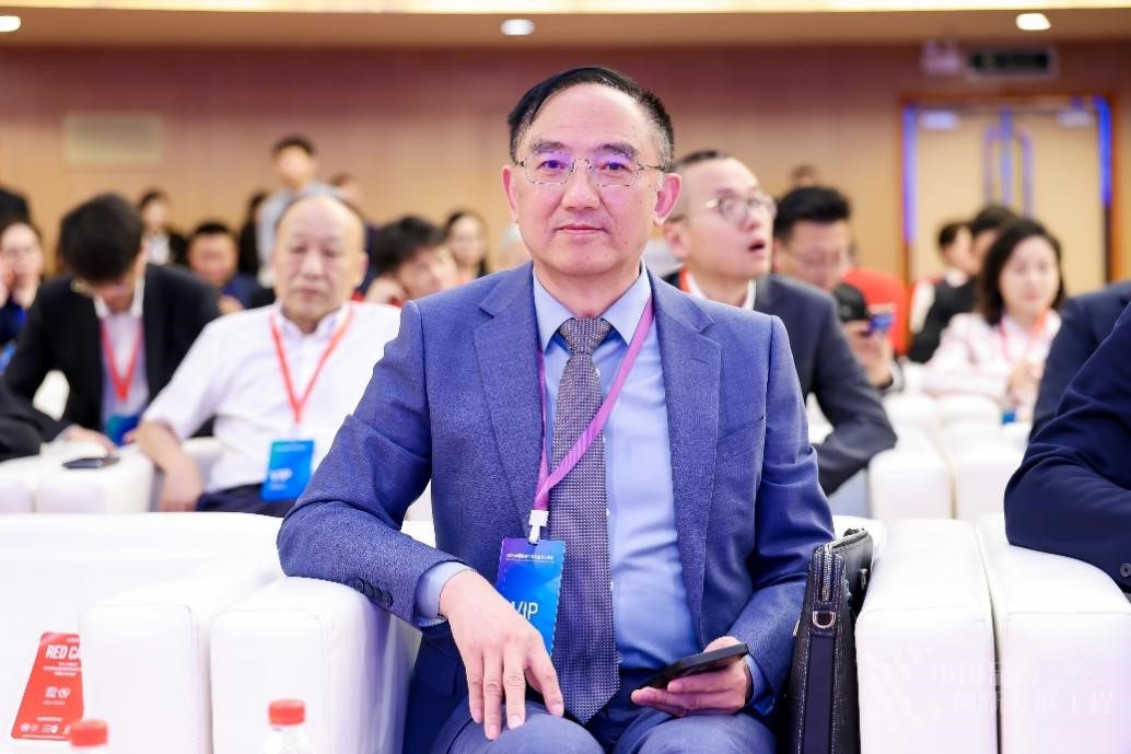 https://img2.danews.cc/upload/images/20260513/d583800b266f5dcbfbea3419997943d4.jpg