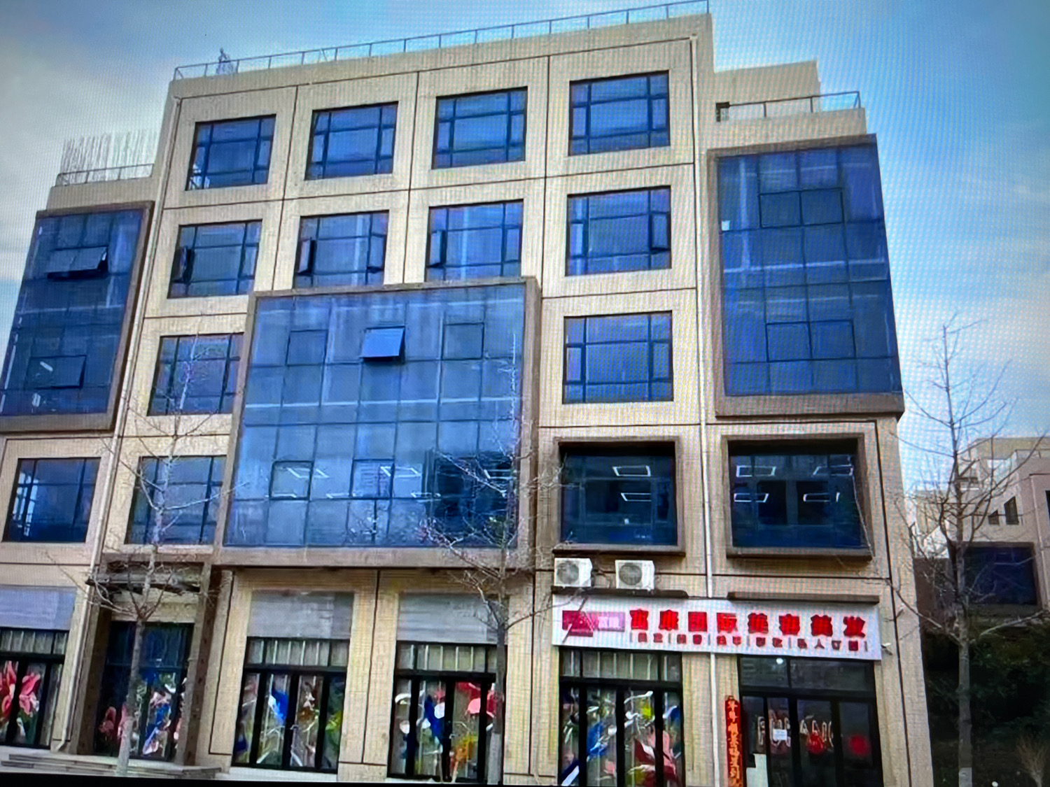 郑州美发学校推荐:学美发之前,建议先了解这几个关键问题