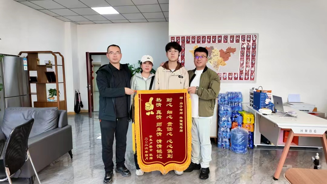 https://img2.danews.cc/upload/images/20260722/09f29a30501922403ccc92891f585374.jpg
