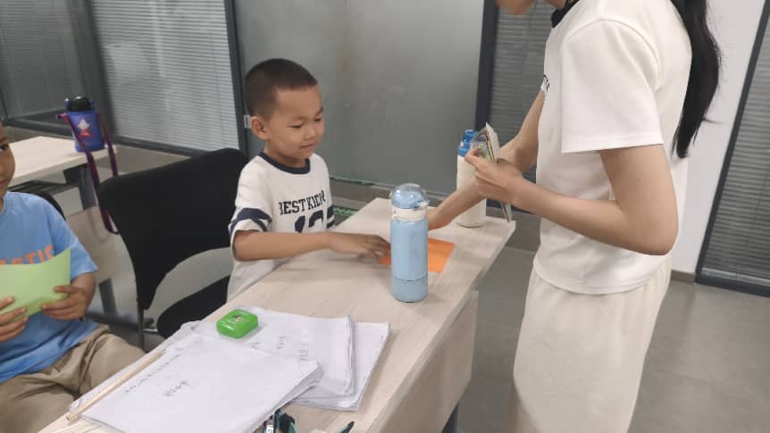 泉润童心_纸鹤衔来盛世风新闻稿 _1__2___image2